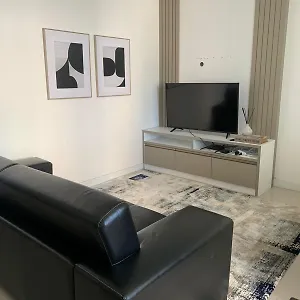 Apto Novo E Bem Localizado Em - Sc Apartamento